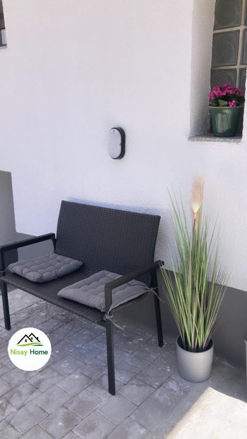 Nisay Home - 3 Room Apartment - A3 루드빅스부르크 외부 사진