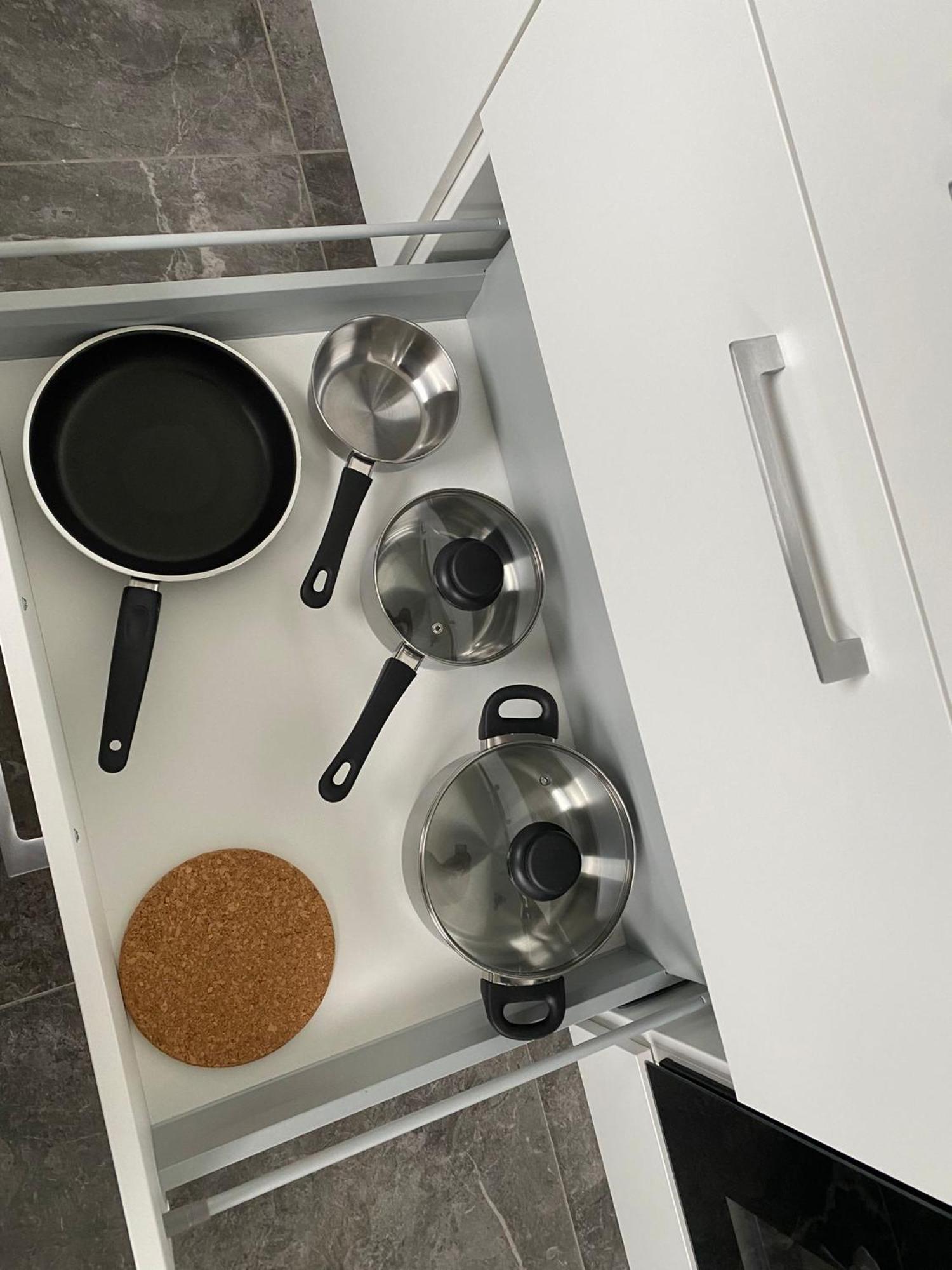 Nisay Home - 3 Room Apartment - A3 루드빅스부르크 외부 사진